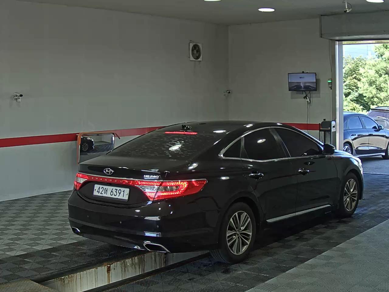 هيونداي جرانديور 2015 MODERN