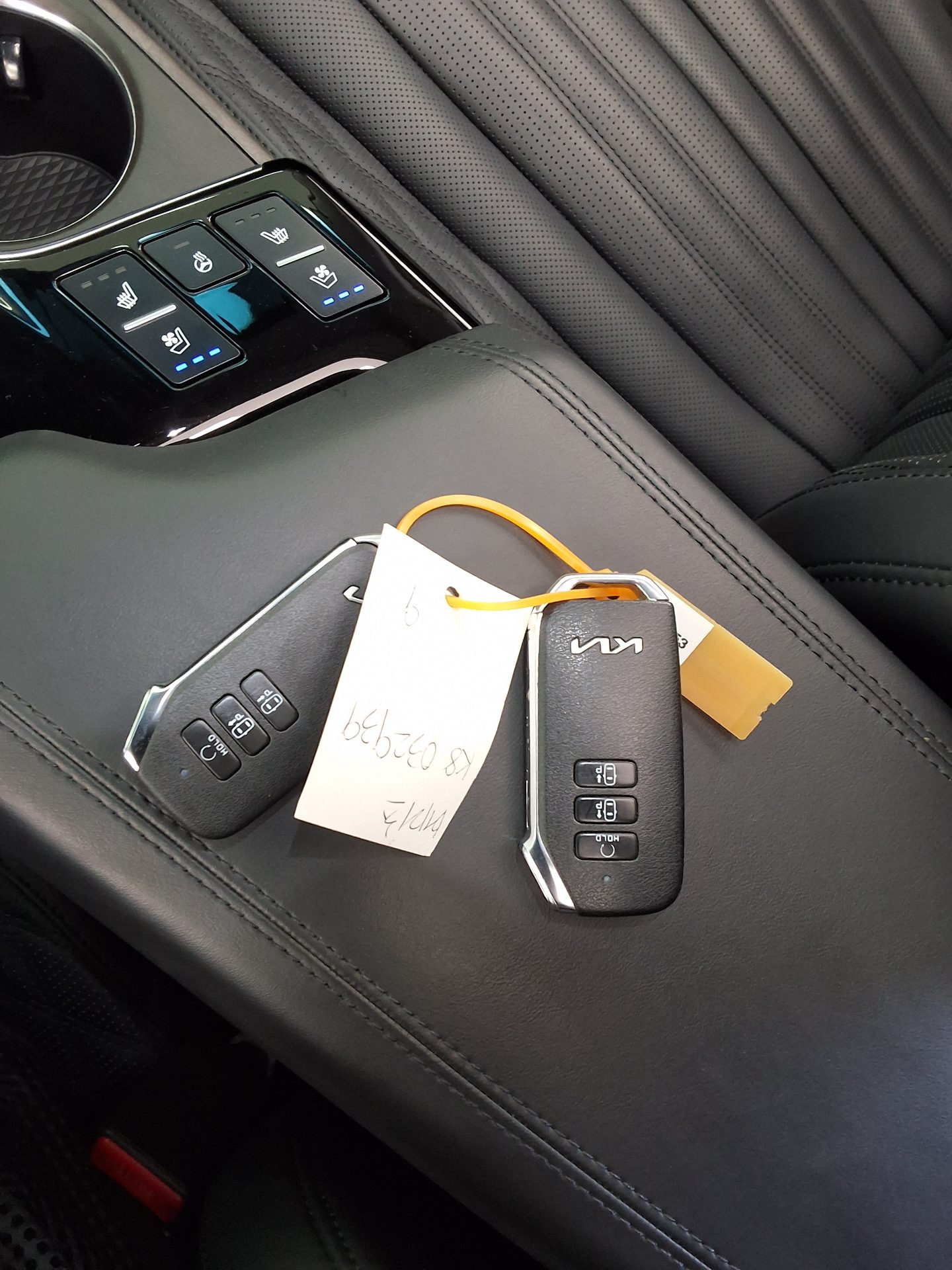 2023 - kia k8