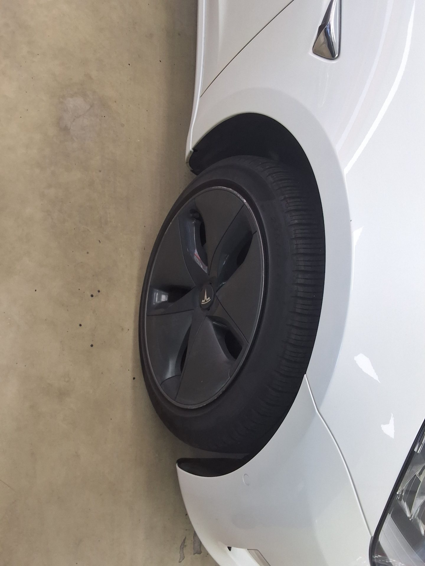 2020 - tesla model 3