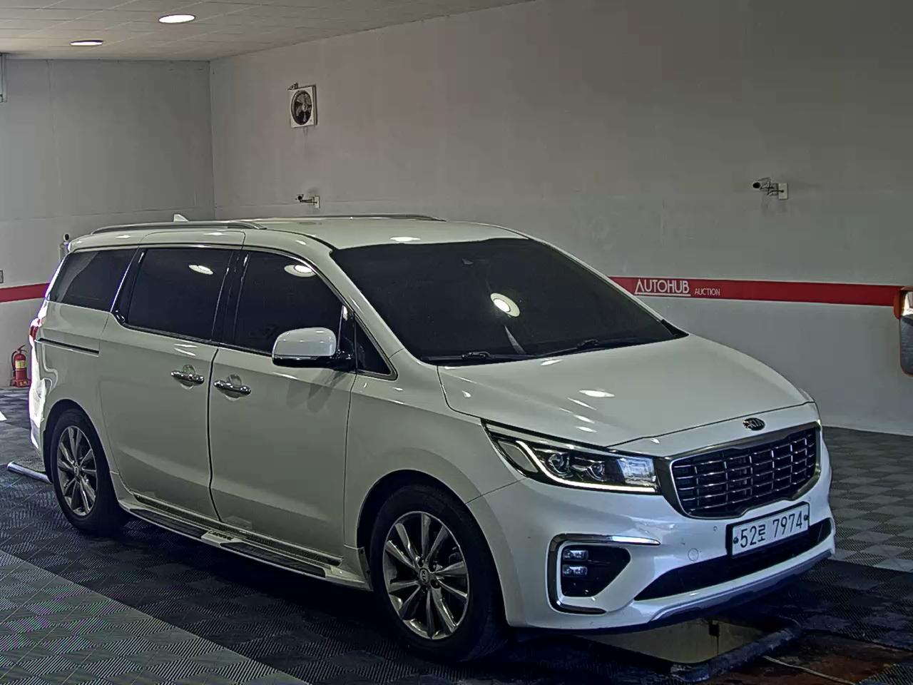 2019 - kia carnival
