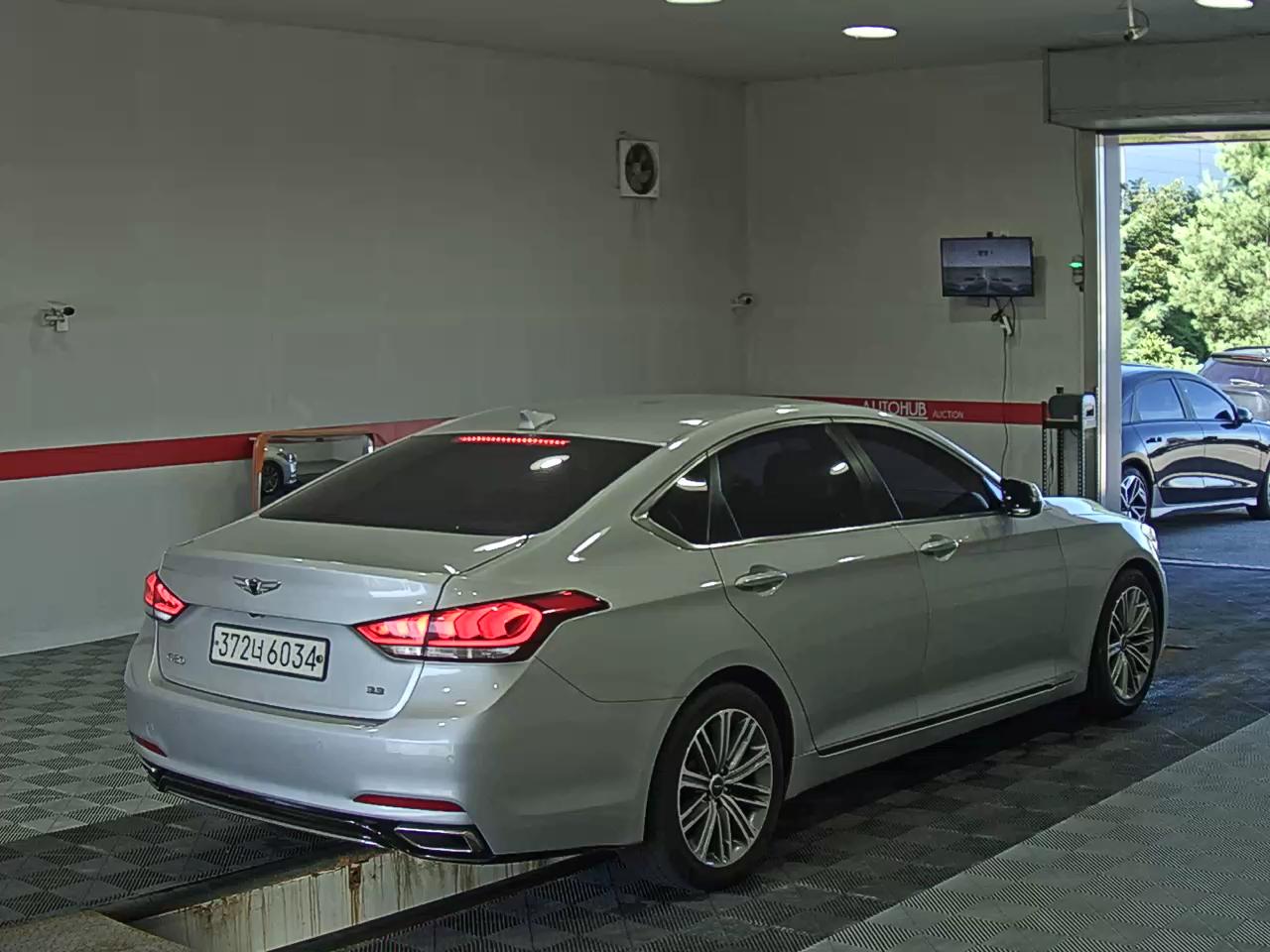 جينيسيس جينيسيس G80 2018 فاخر