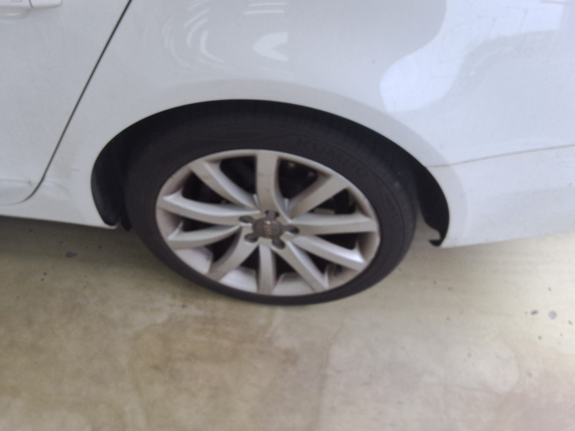 أودي إيه 4 (4Th Gen) 2.0 TDI كواترو Dynamic 2014