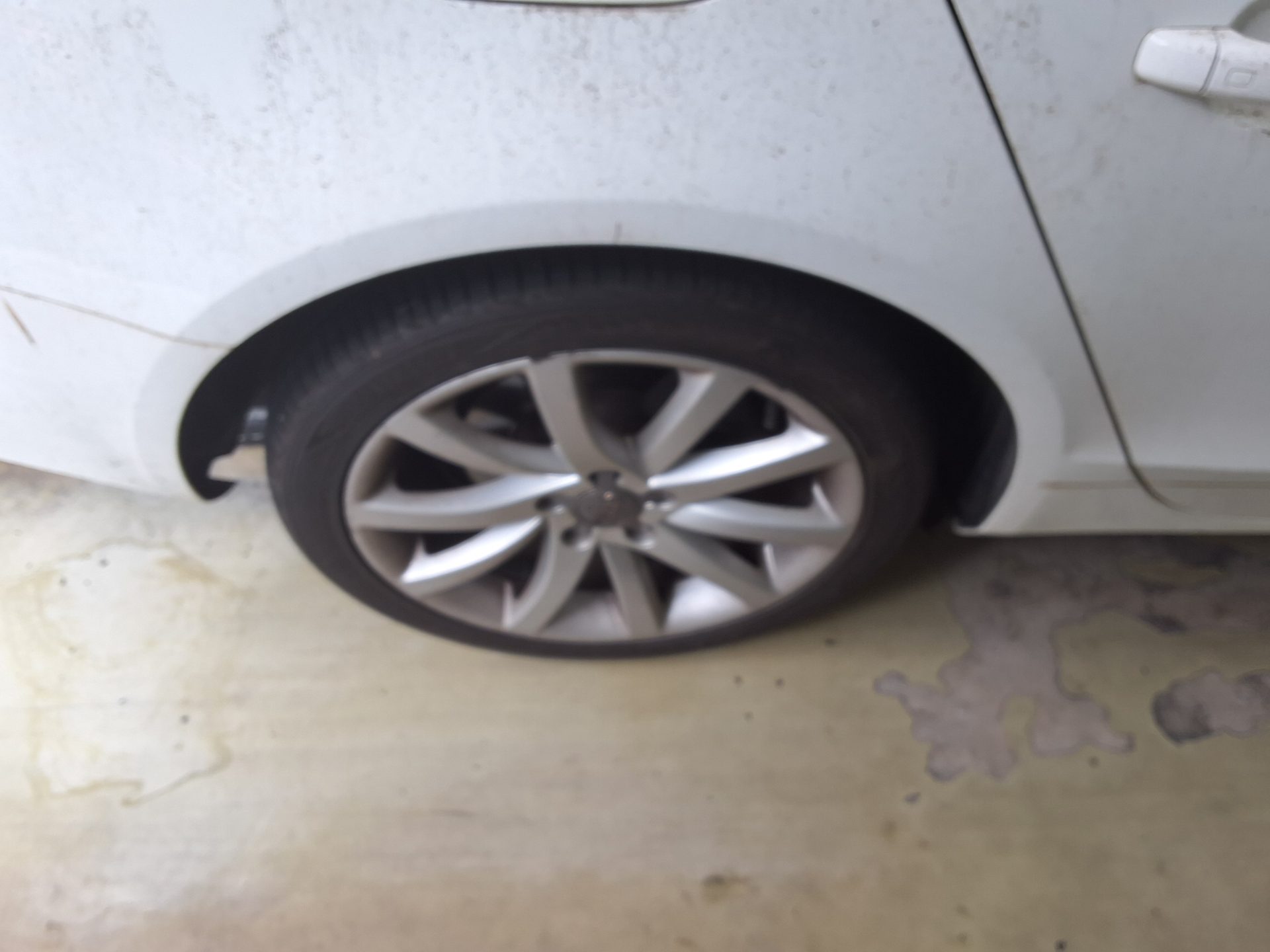 أودي إيه 4 (4Th Gen) 2.0 TDI كواترو Dynamic 2014
