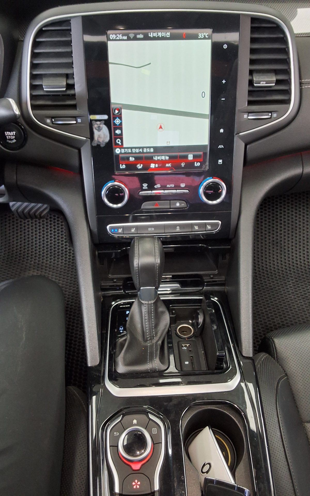 2016 - renault sm6