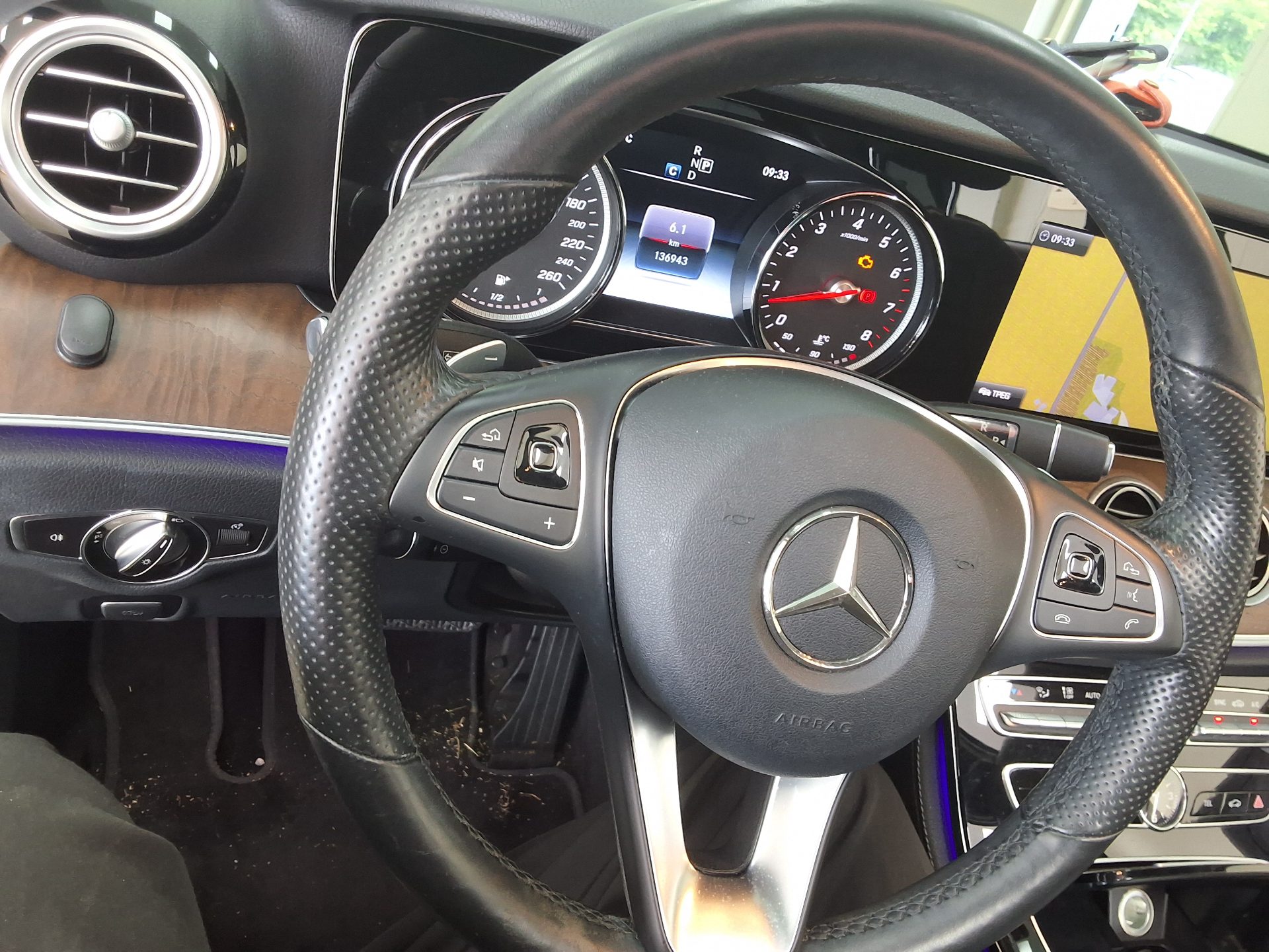 مرسيدس بنز E Class (5Th Gen) E300 فورماتيك إكسكلوسيف ستاندرد 2018 4MATIC إكسكلوسيف