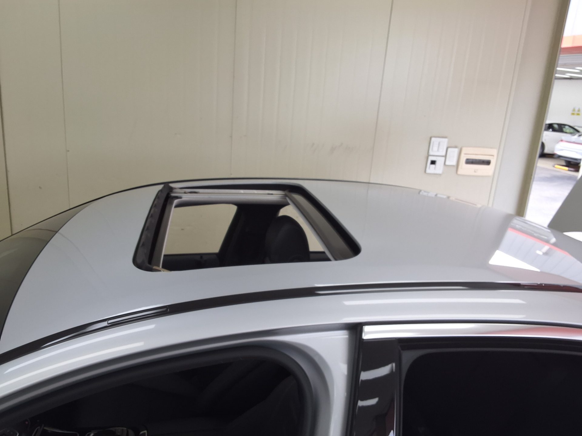 مرسيدس بنز E Class (5Th Gen) E300 فورماتيك إكسكلوسيف ستاندرد 2018 4MATIC إكسكلوسيف
