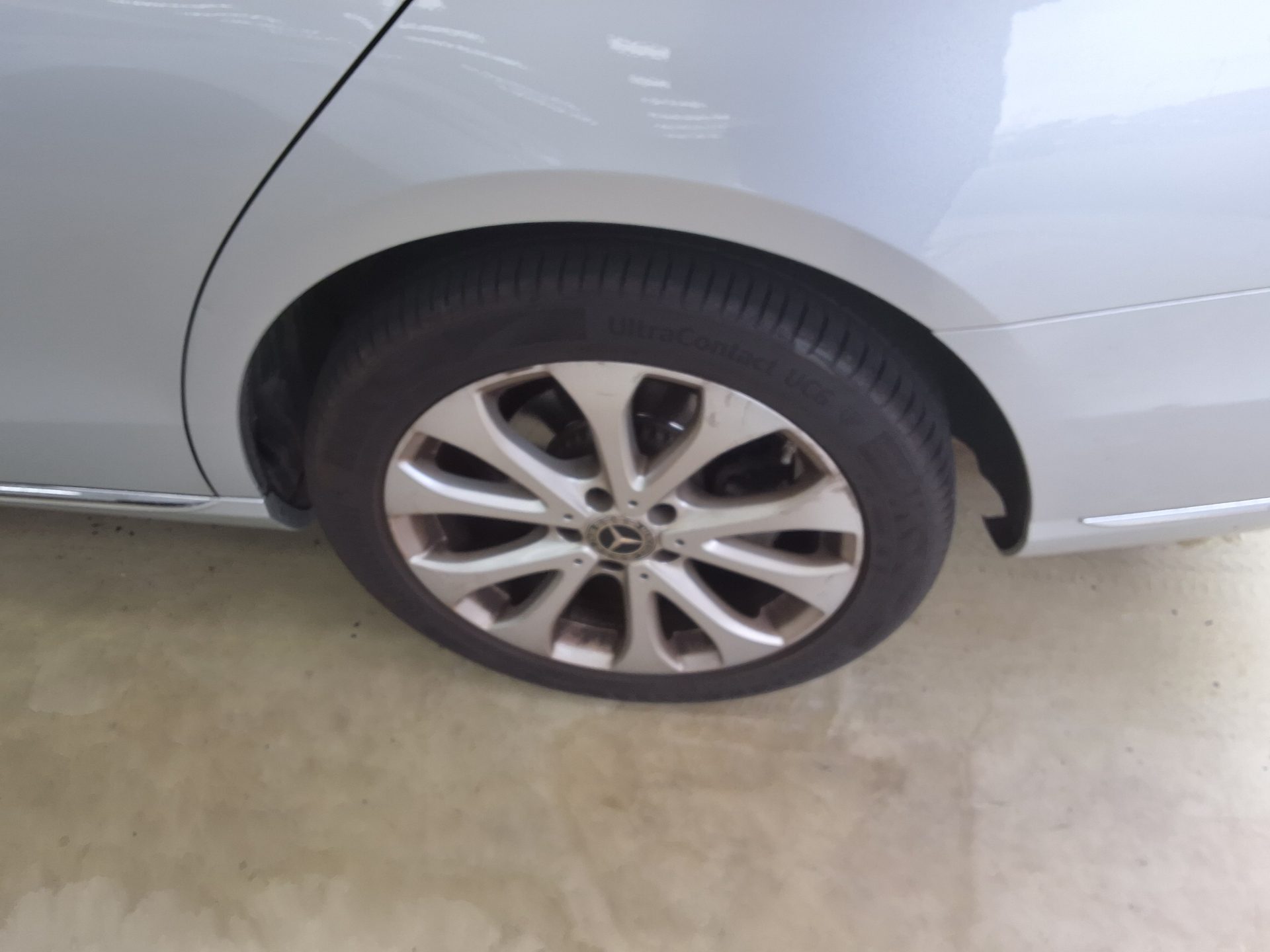مرسيدس بنز E Class (5Th Gen) E300 فورماتيك إكسكلوسيف ستاندرد 2018 4MATIC إكسكلوسيف
