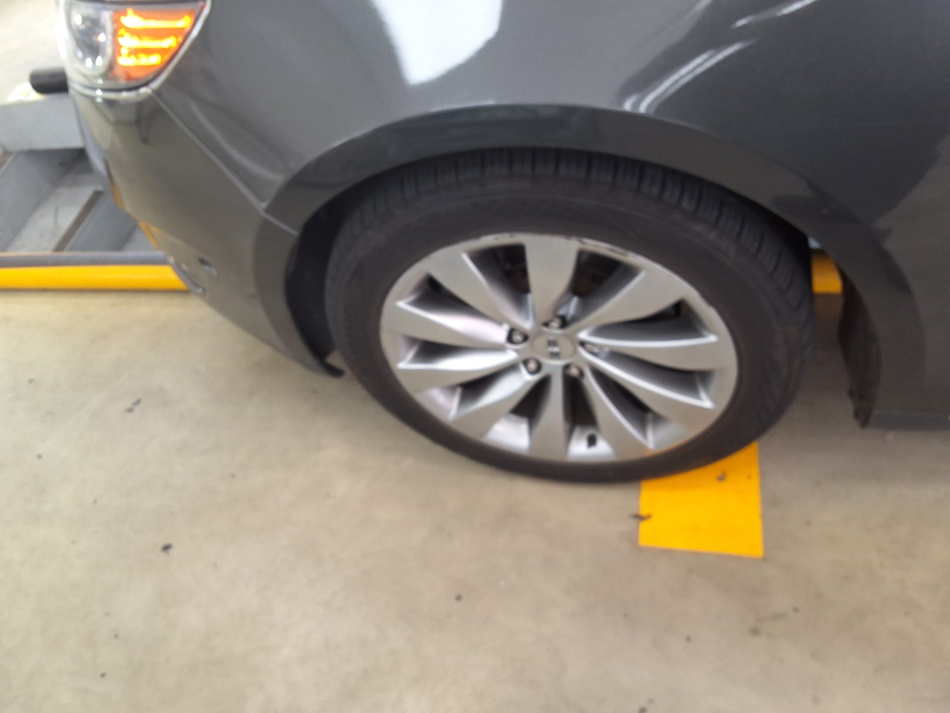 2016 - lincoln mks