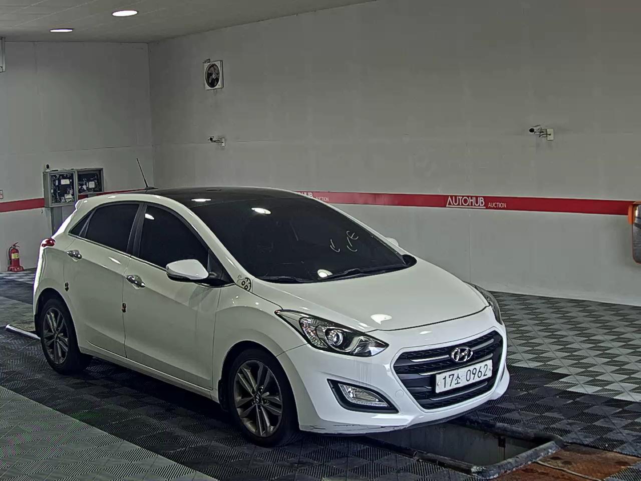هيونداي الجديد I30 1.6 VGT Pyl 2016