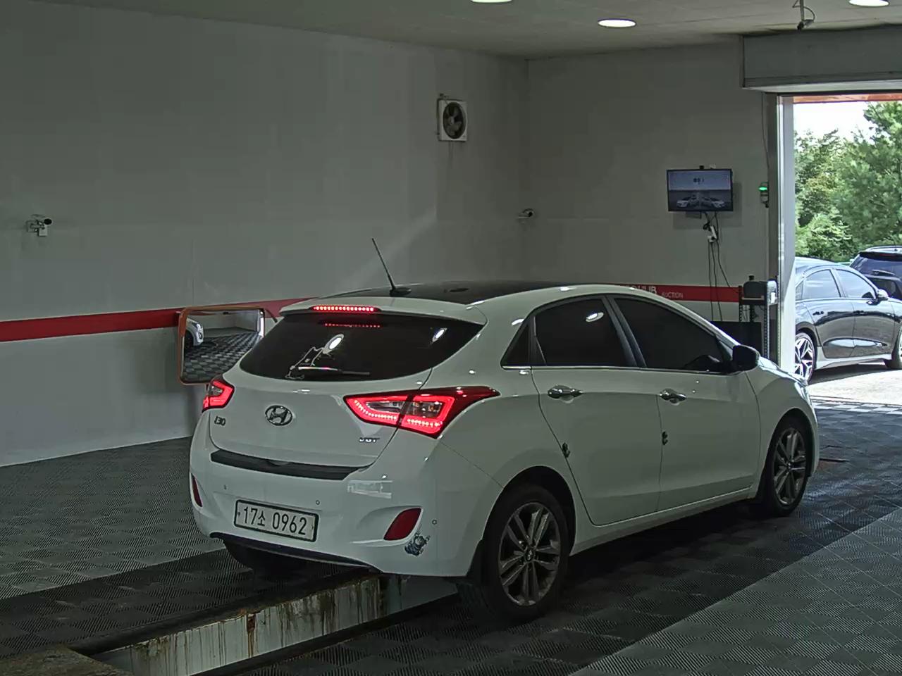 هيونداي الجديد I30 1.6 VGT Pyl 2016