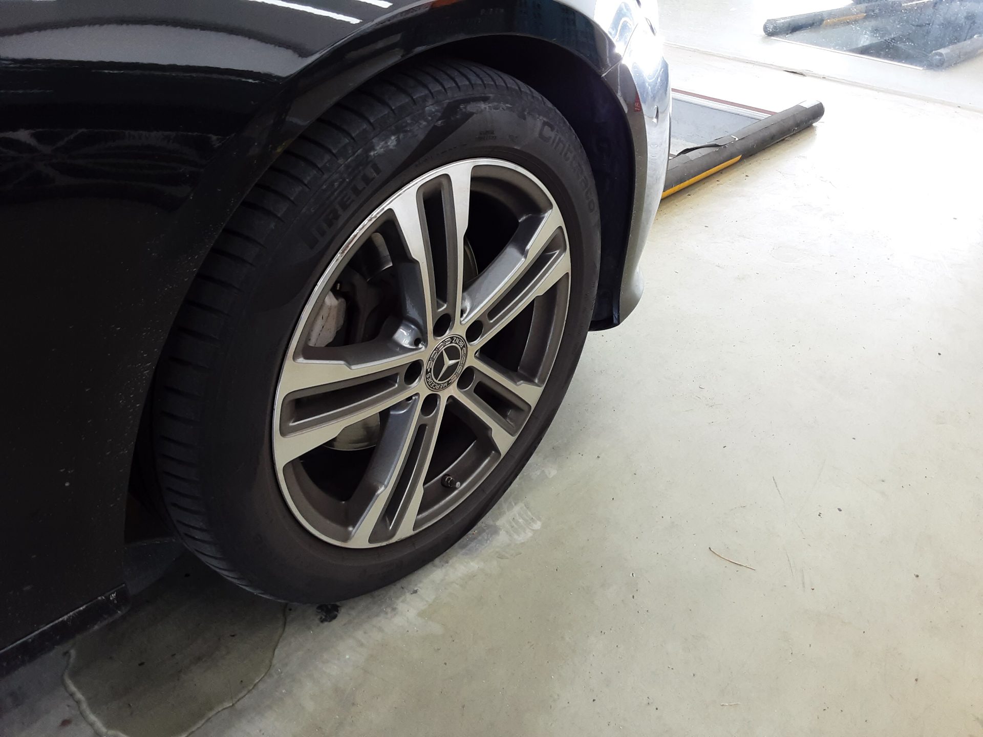 مرسيدس بنز E Class (5Th Gen) E250 Avantgarde 2023 E250
