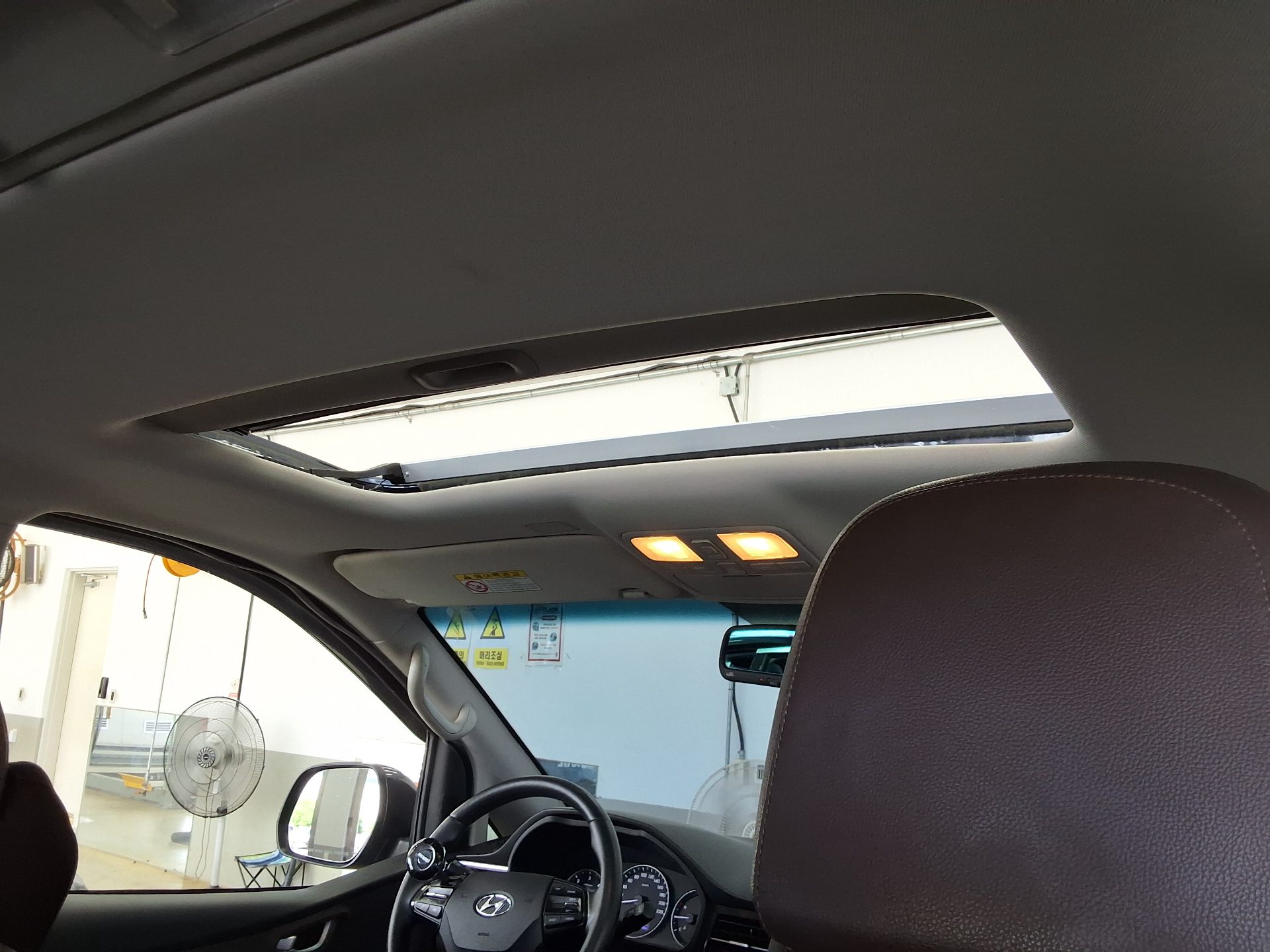 هيونداي الجديد جراند ستاركس 9 Seater ديزل دفع رباعي إكسكلوسيف 2019 إكسكلوسيف
