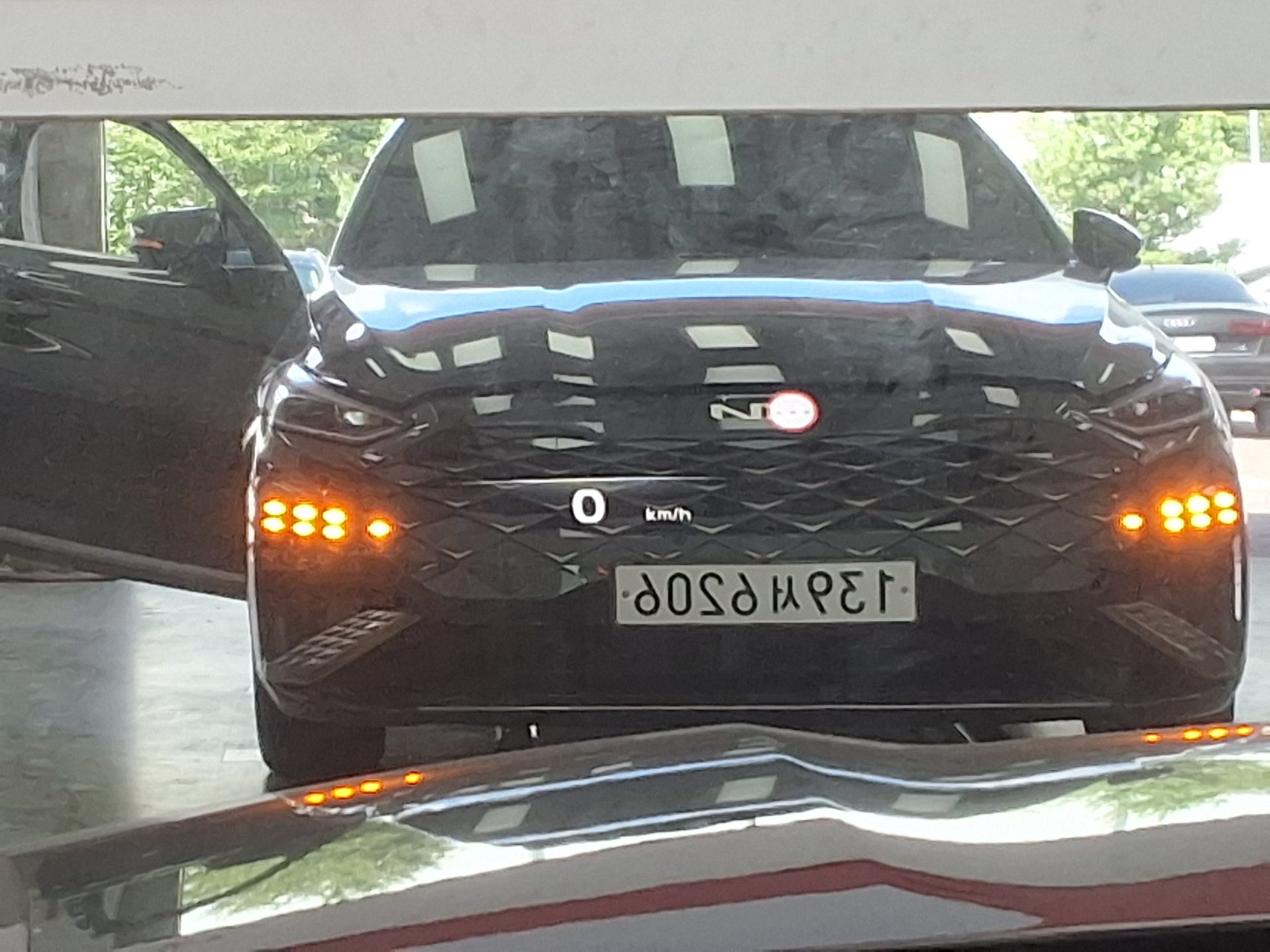 2023 - kia k8