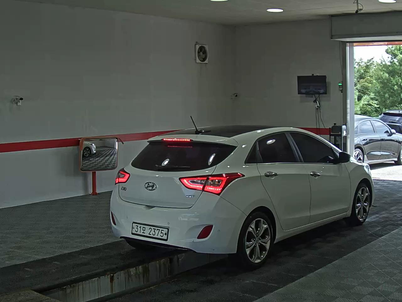 هيونداي جديد I30 1.6 VGT Extreme 2012