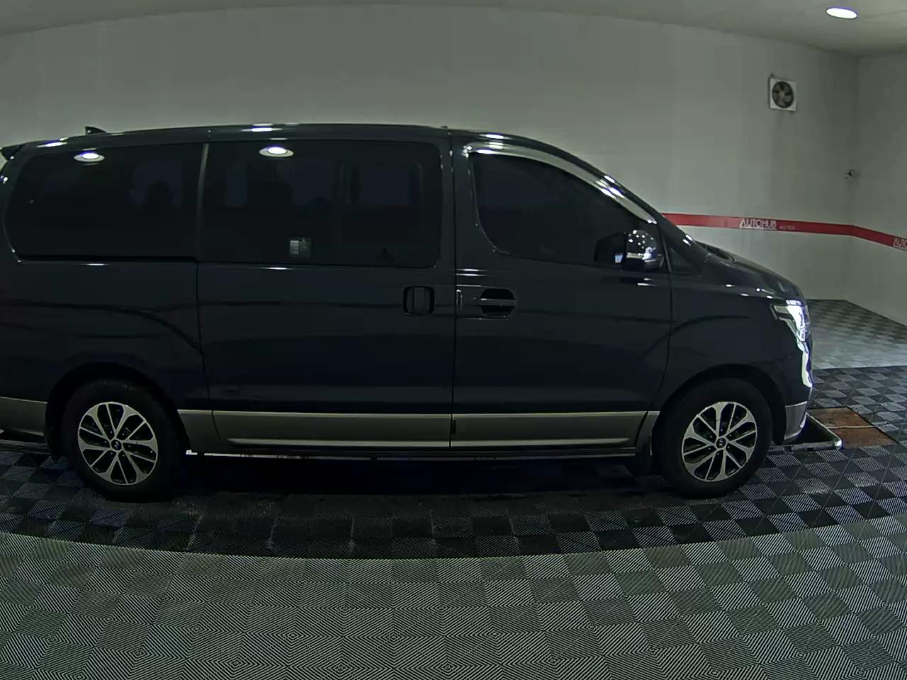هيونداي الجديد جراند ستاركس 9 Seater ديزل دفع رباعي إكسكلوسيف 2019 إكسكلوسيف