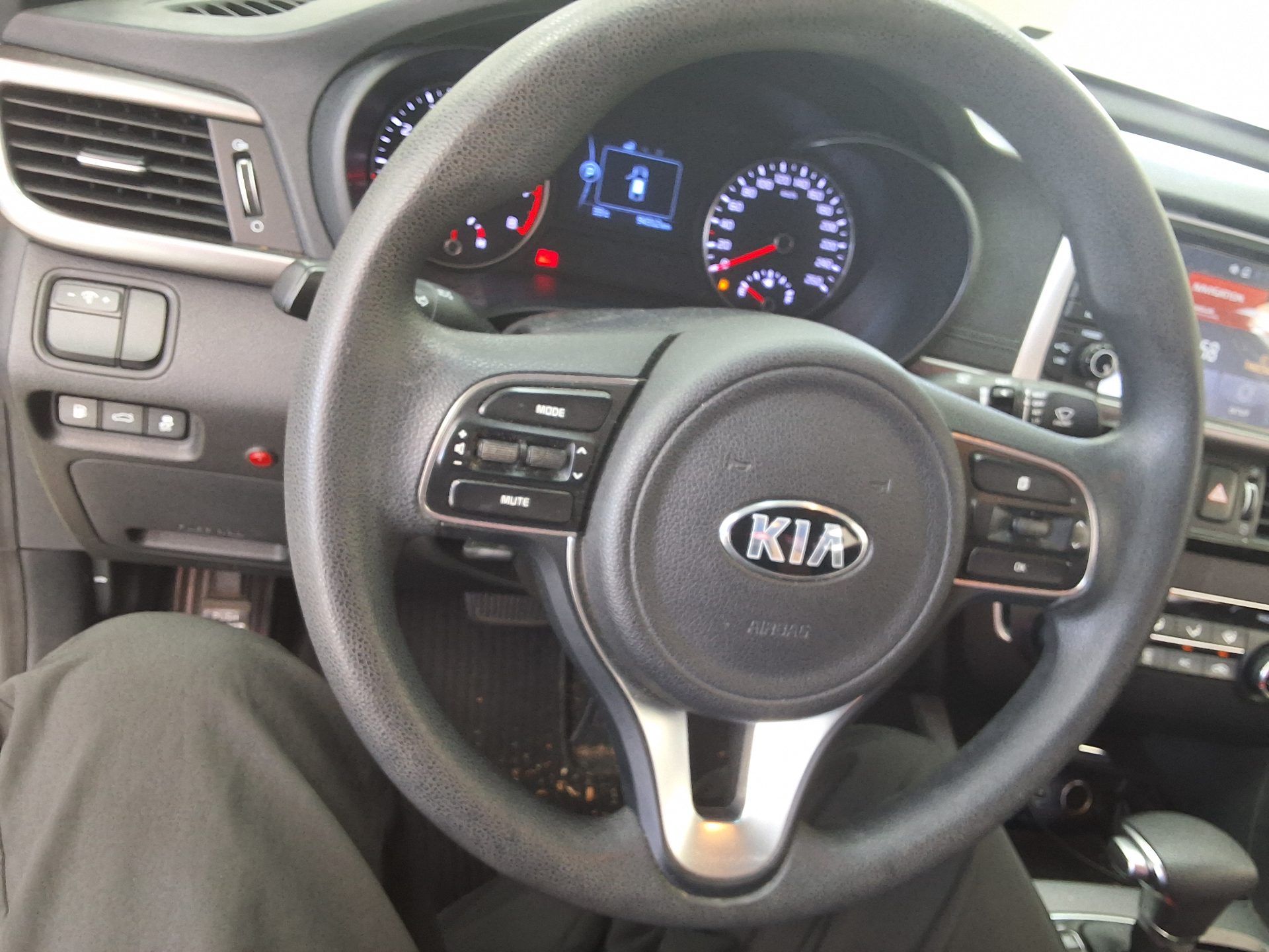 2016 - kia k5