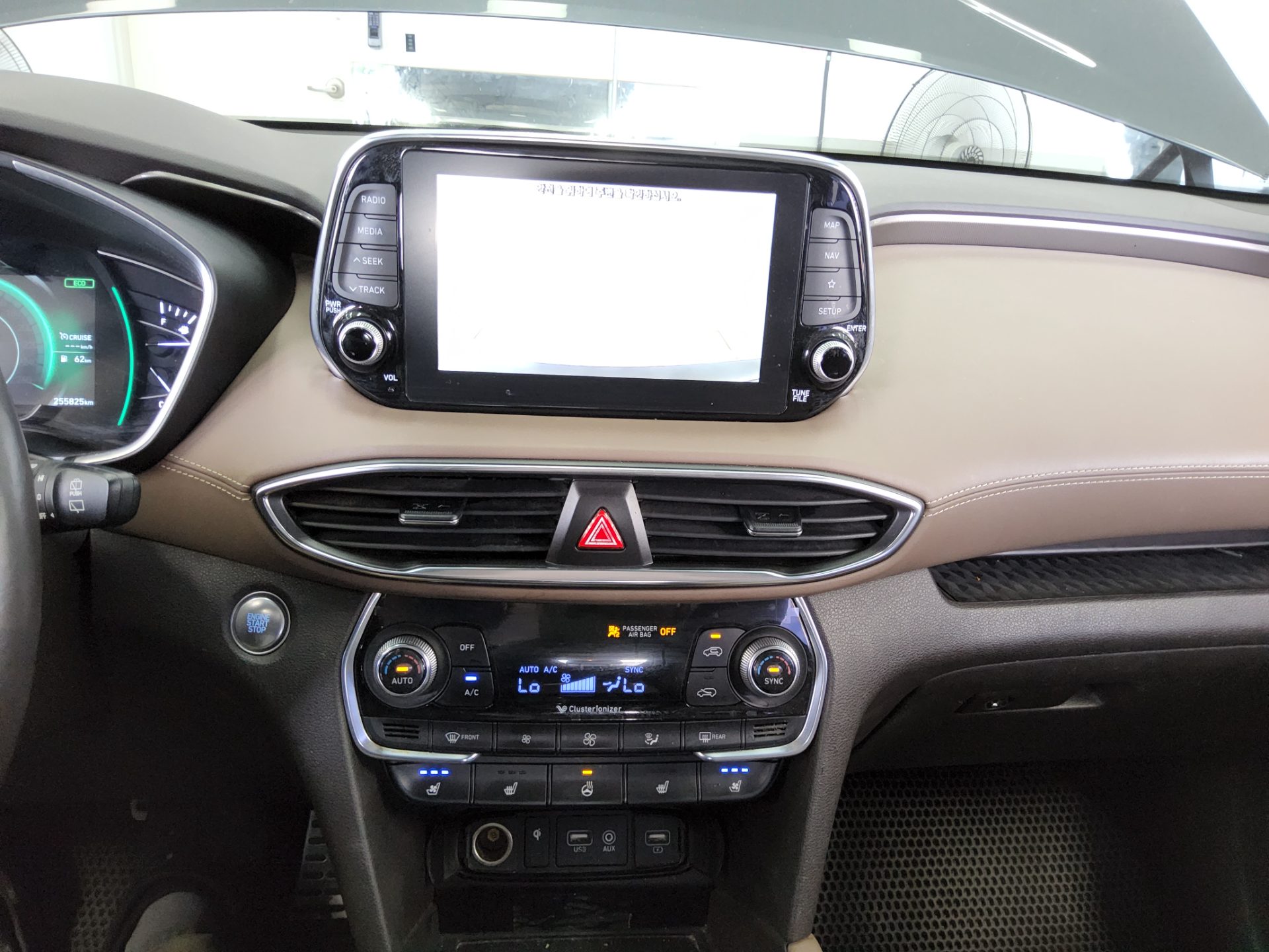 2019 - hyundai santa fe