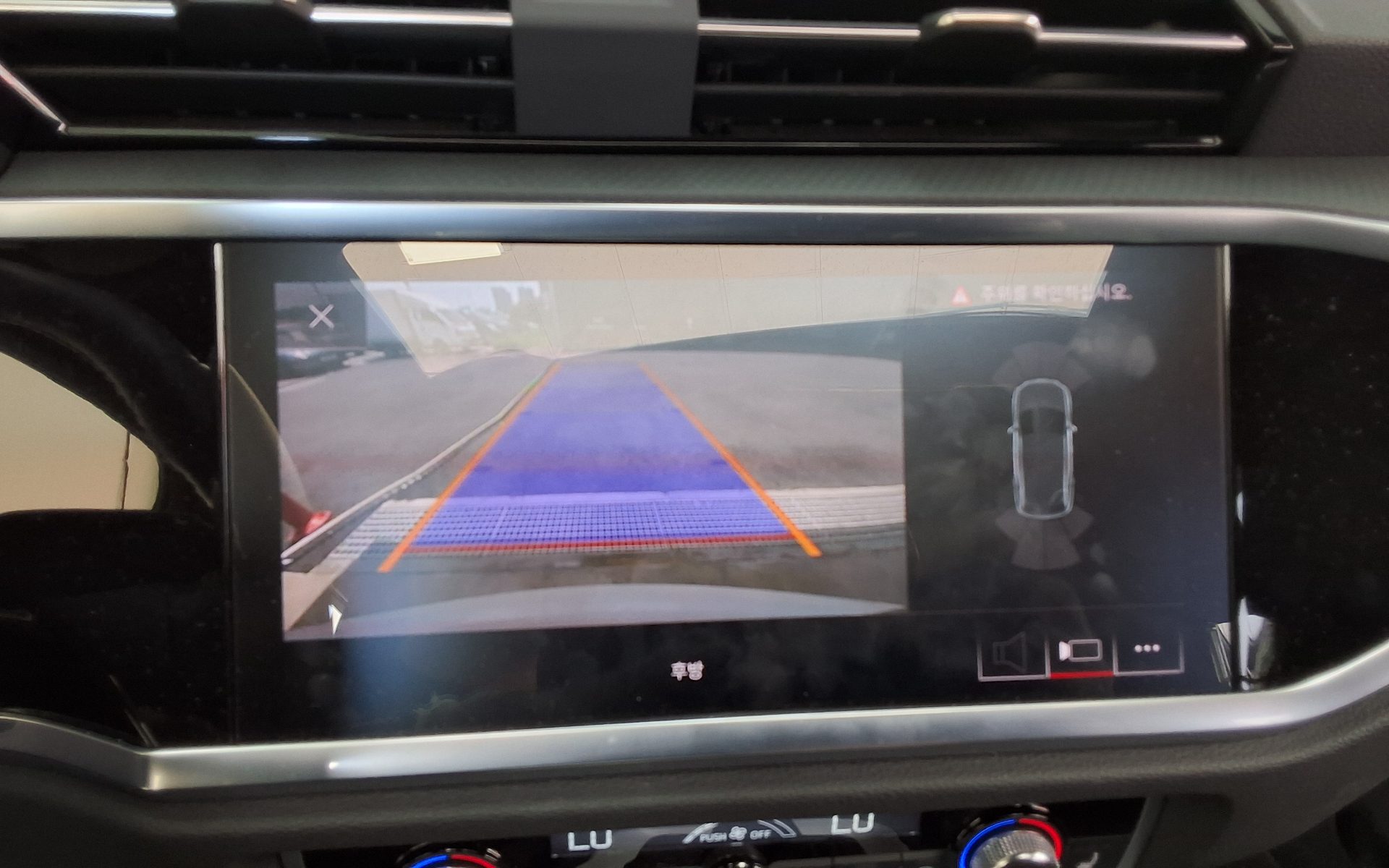 أودي كيو 3 (2Nd Gen) 35 TDI بريميوم 2020 بريميوم