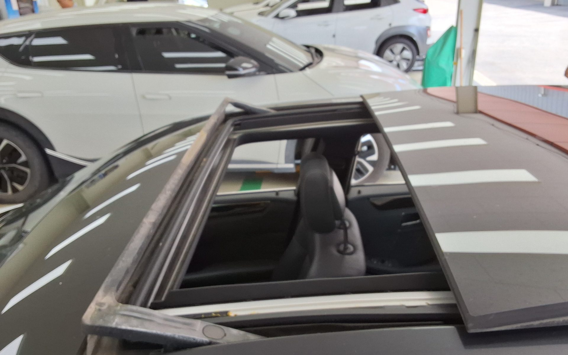 مرسيدس بنز E Class (4Th Gen) E250 Cdi فورماتيك 2014 4MATIC