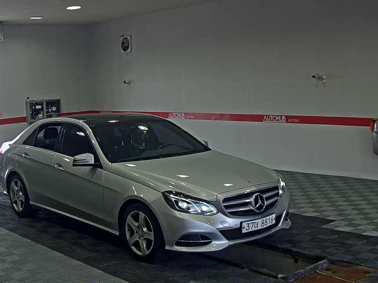 مرسيدس بنز E Class (4Th Gen) E250 Cdi فورماتيك 2014 4MATIC