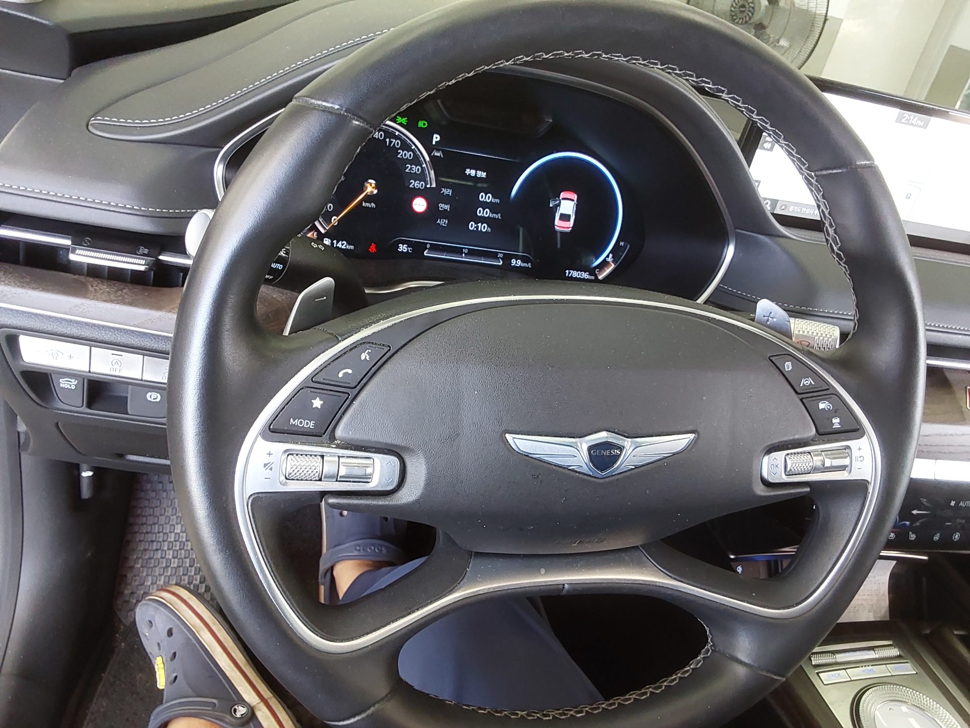 2022 - genesis g80