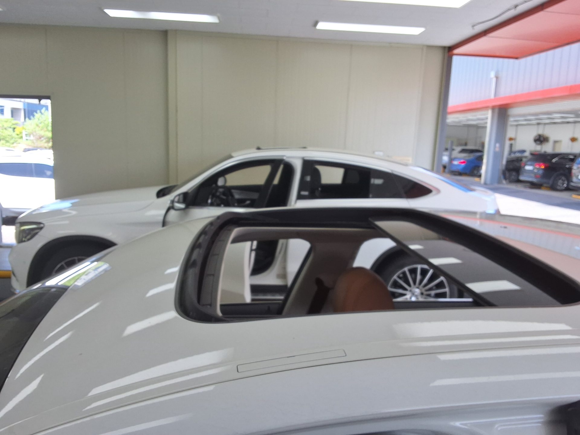 بي إم دبليو 5 Series (7Th Gen) 520D لكجري Line سبيشل 2018 فاخر LINE SPECIAL