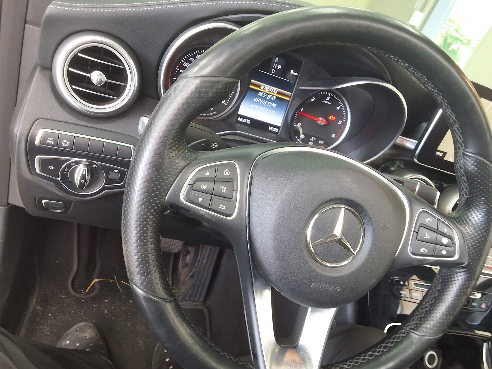 مرسيدس بنز جي إل سي Class جي إل سي 220D فورماتيك كوبيه بريميوم 2018 4MATIC بريميوم