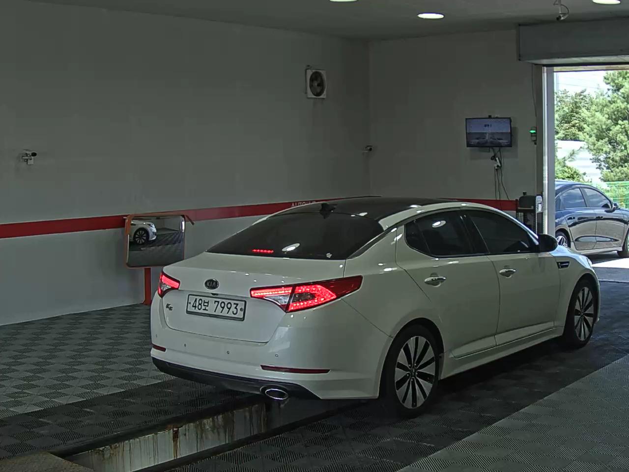 كيا كي 5 2011 PRESTIGE