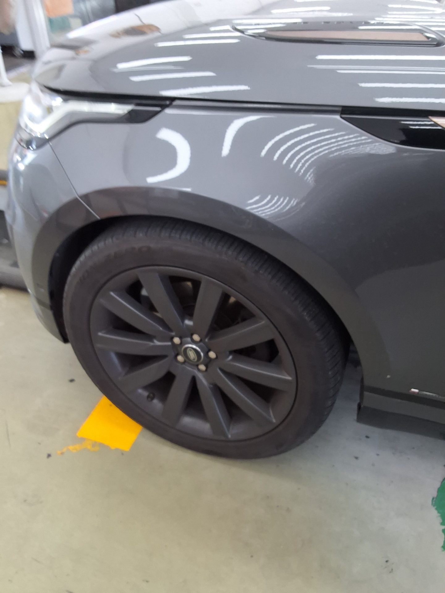 2019 - land rover range rover