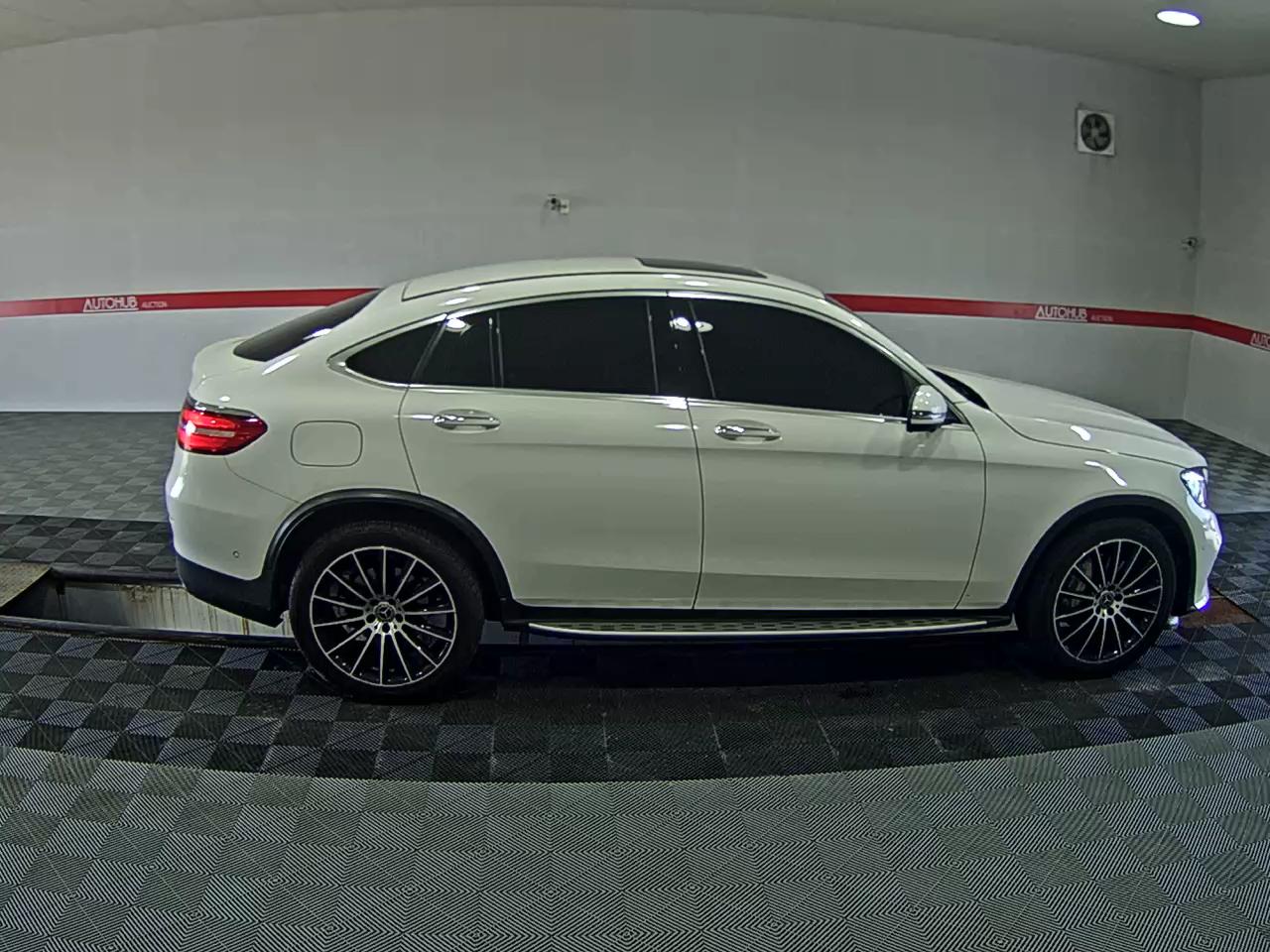 مرسيدس بنز جي إل سي Class جي إل سي 220D فورماتيك كوبيه بريميوم 2018 4MATIC بريميوم