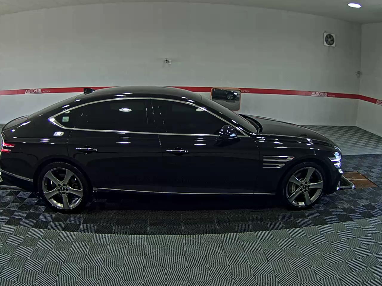 2022 - genesis g80