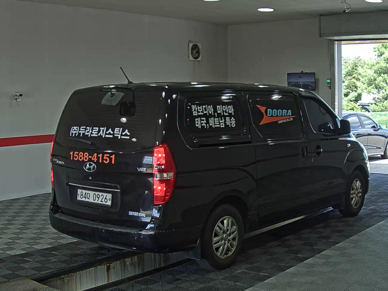 هيونداي جراند ستاركس 3 Seater ديزل فان سمارت 2018 VAN SMART