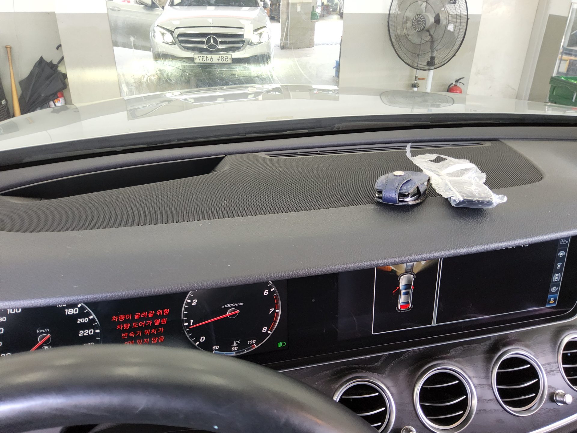 مرسيدس بنز E Class (5Th Gen) E300 Avantgarde 2017 E300