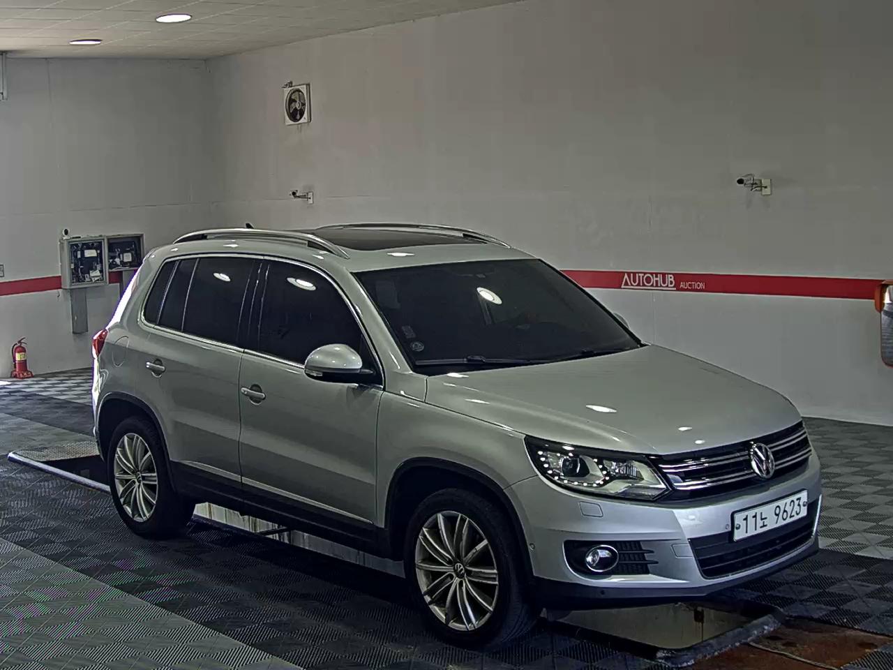 فولكس فاجن تيجوان 2.0 TDI Bluemotion بريميوم 2015 بريميوم