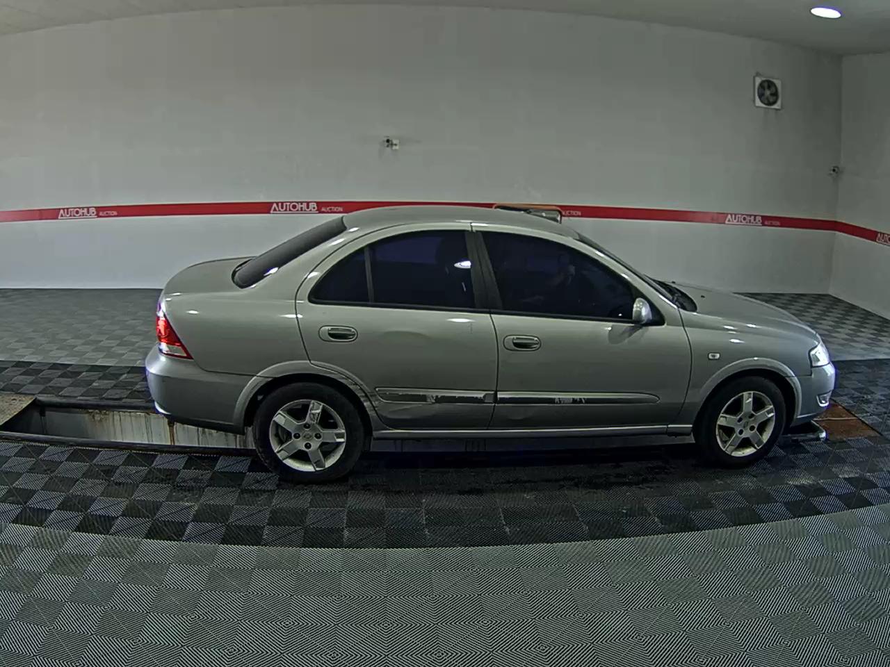 2008 - renault sm3