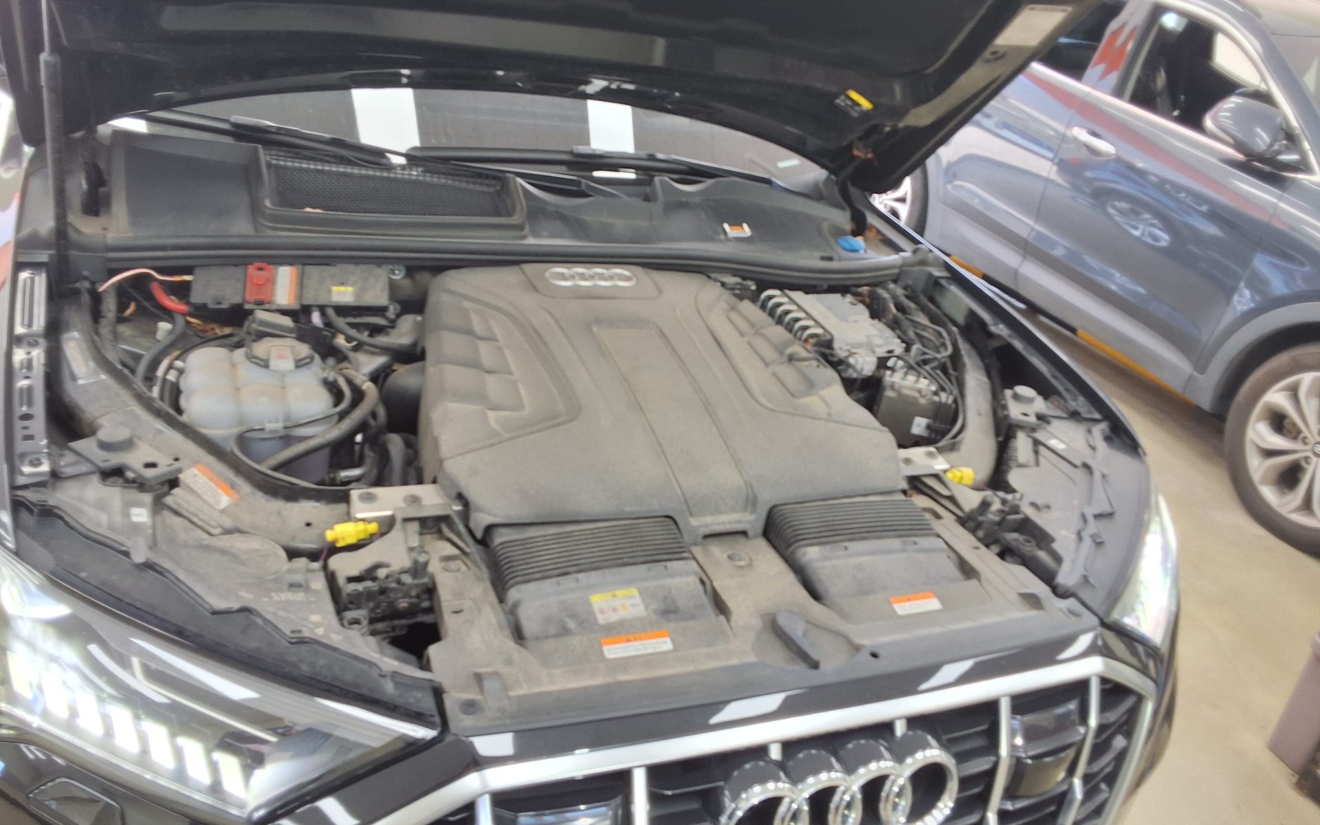 أودي كيو 7 (2Nd Gen) 45 TDI كواترو بريميوم 2021 بريميوم