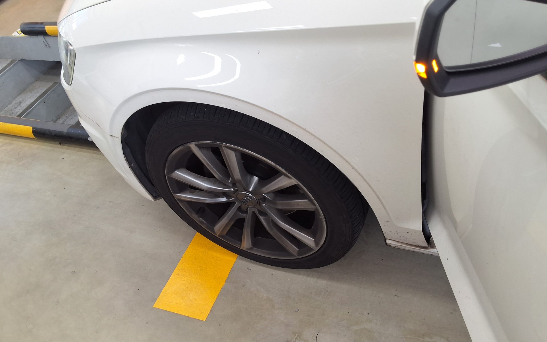 أودي إيه 3 (3Rd Gen) 2.0 TDI Dynamic 2014