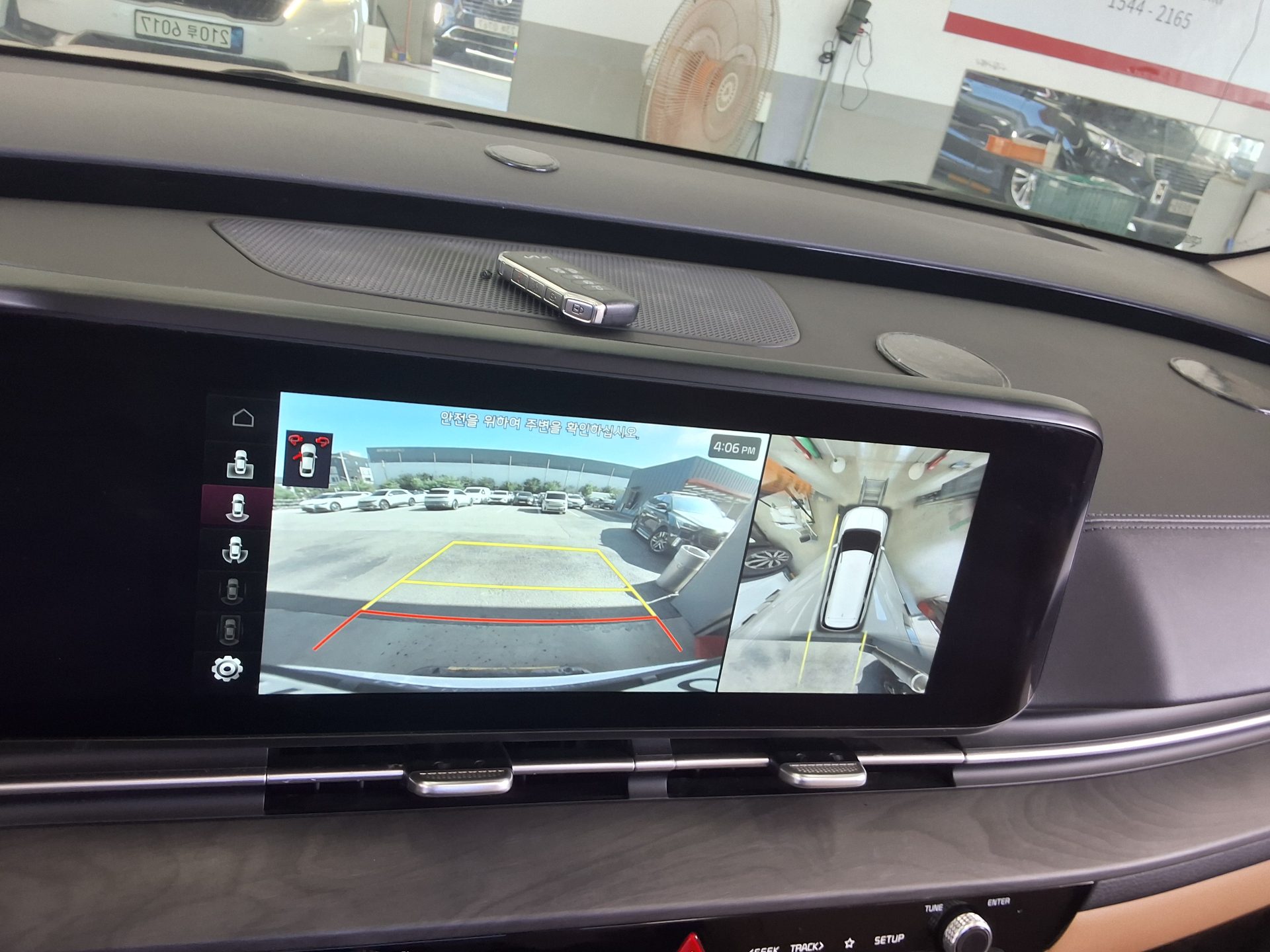 2022 - kia carnival