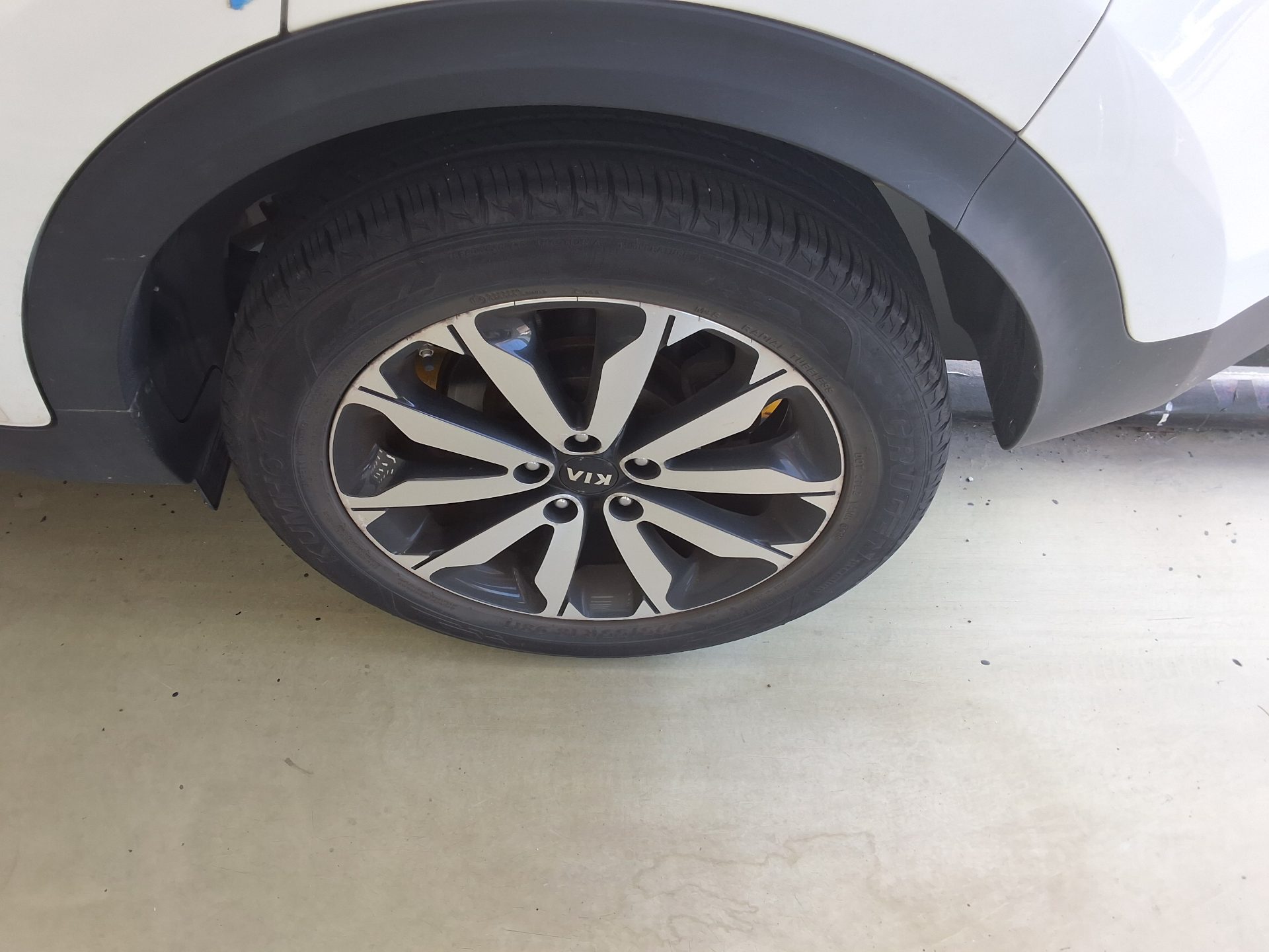 2016 - kia sportage