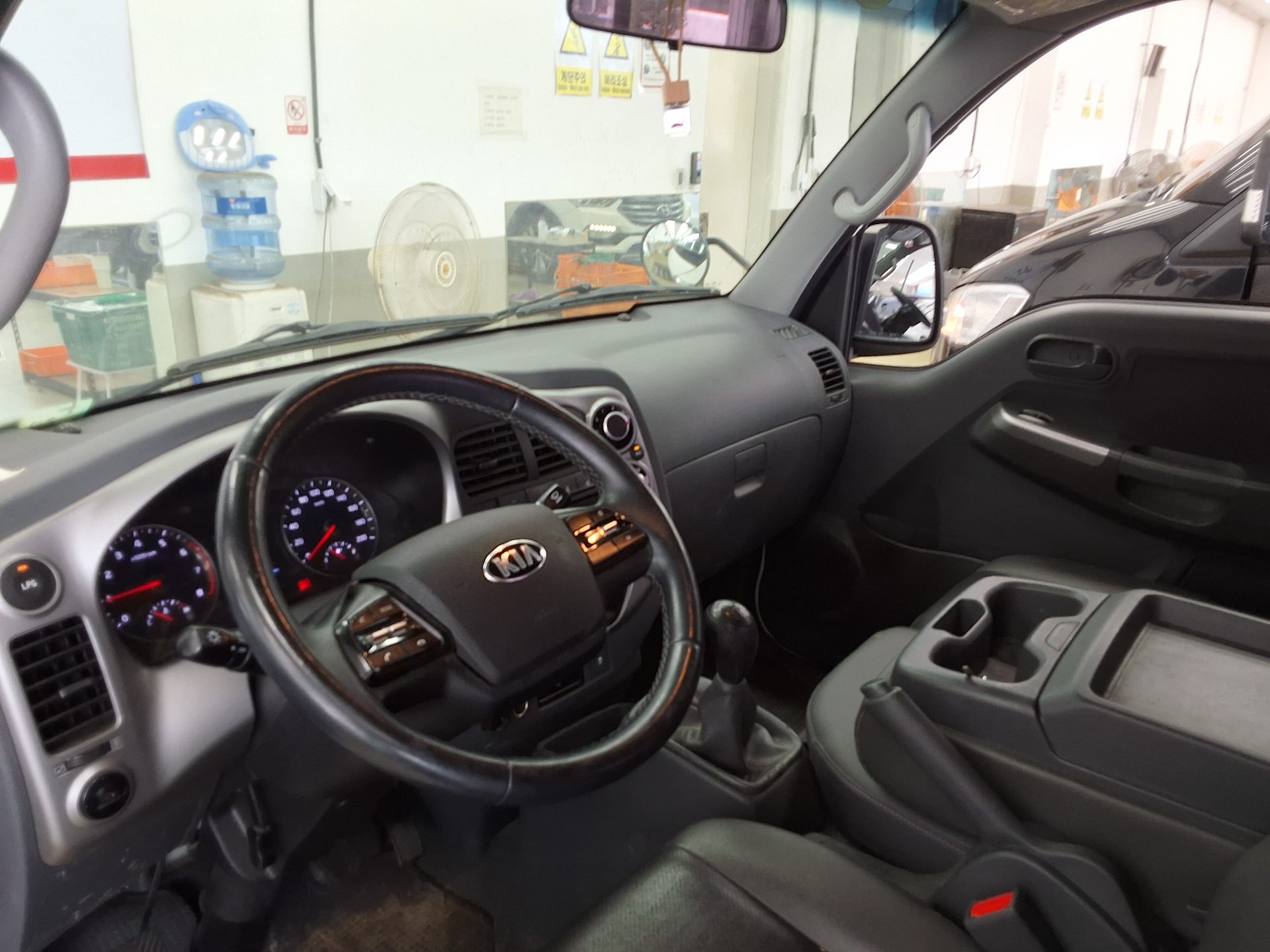 2020 - kia bongo