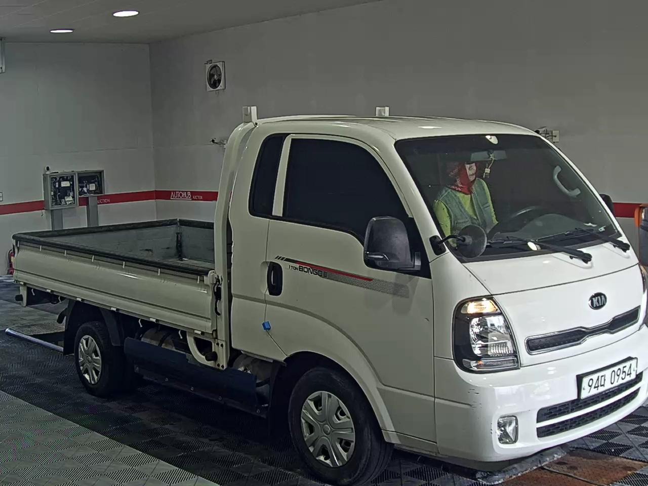 2020 - kia bongo