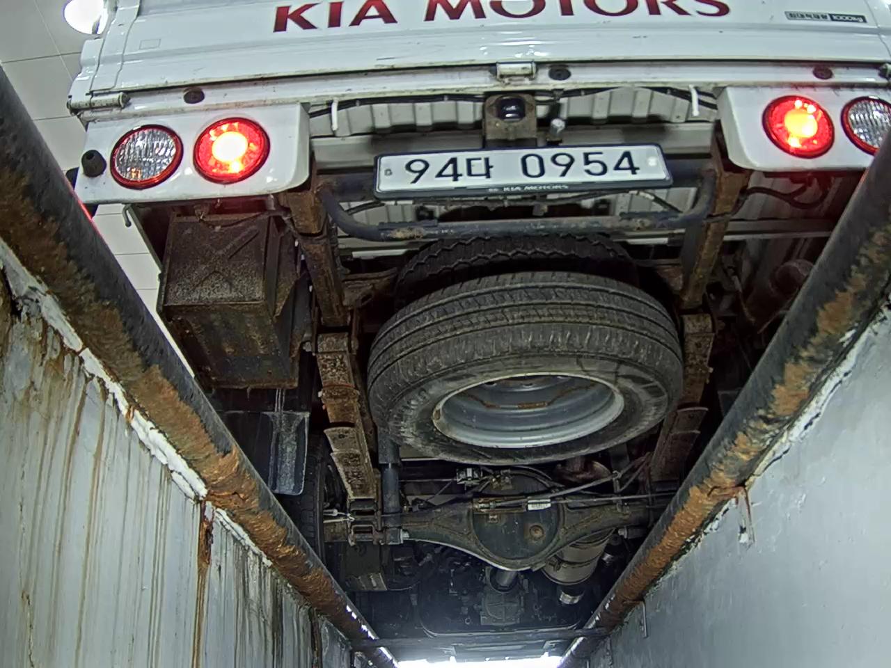 2020 - kia bongo