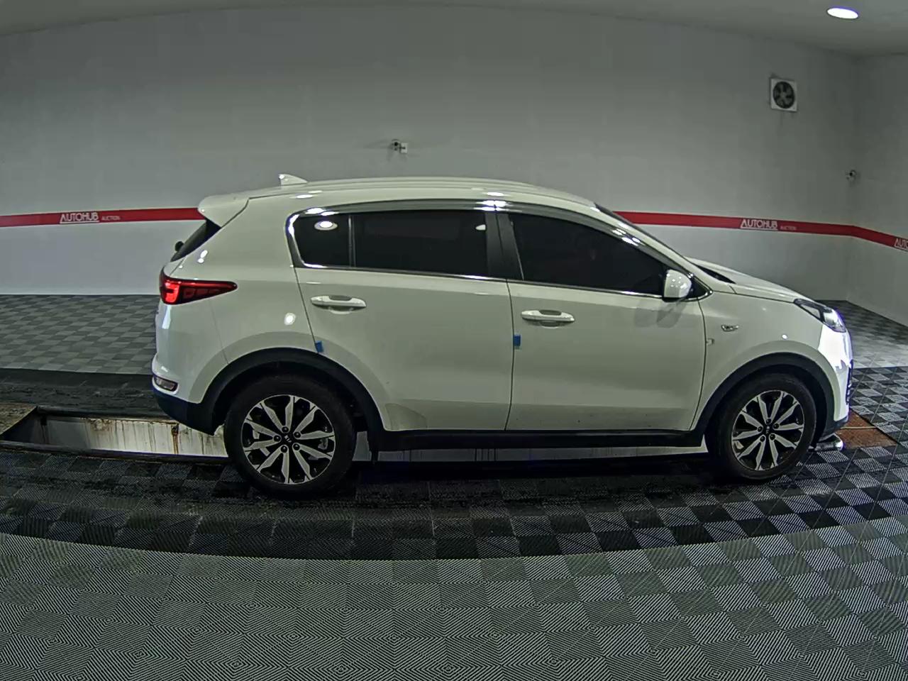 2016 - kia sportage