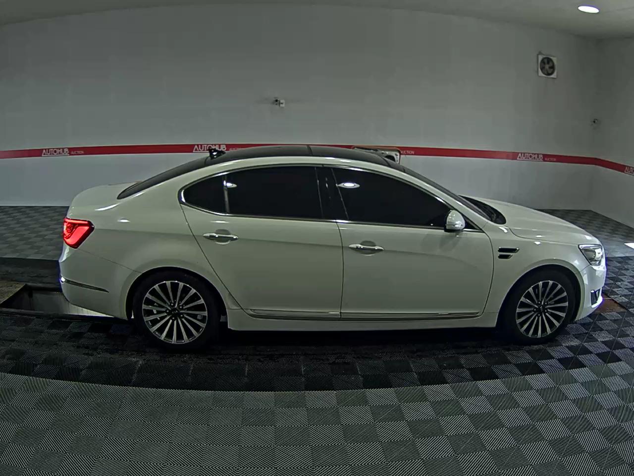2015 - kia k7