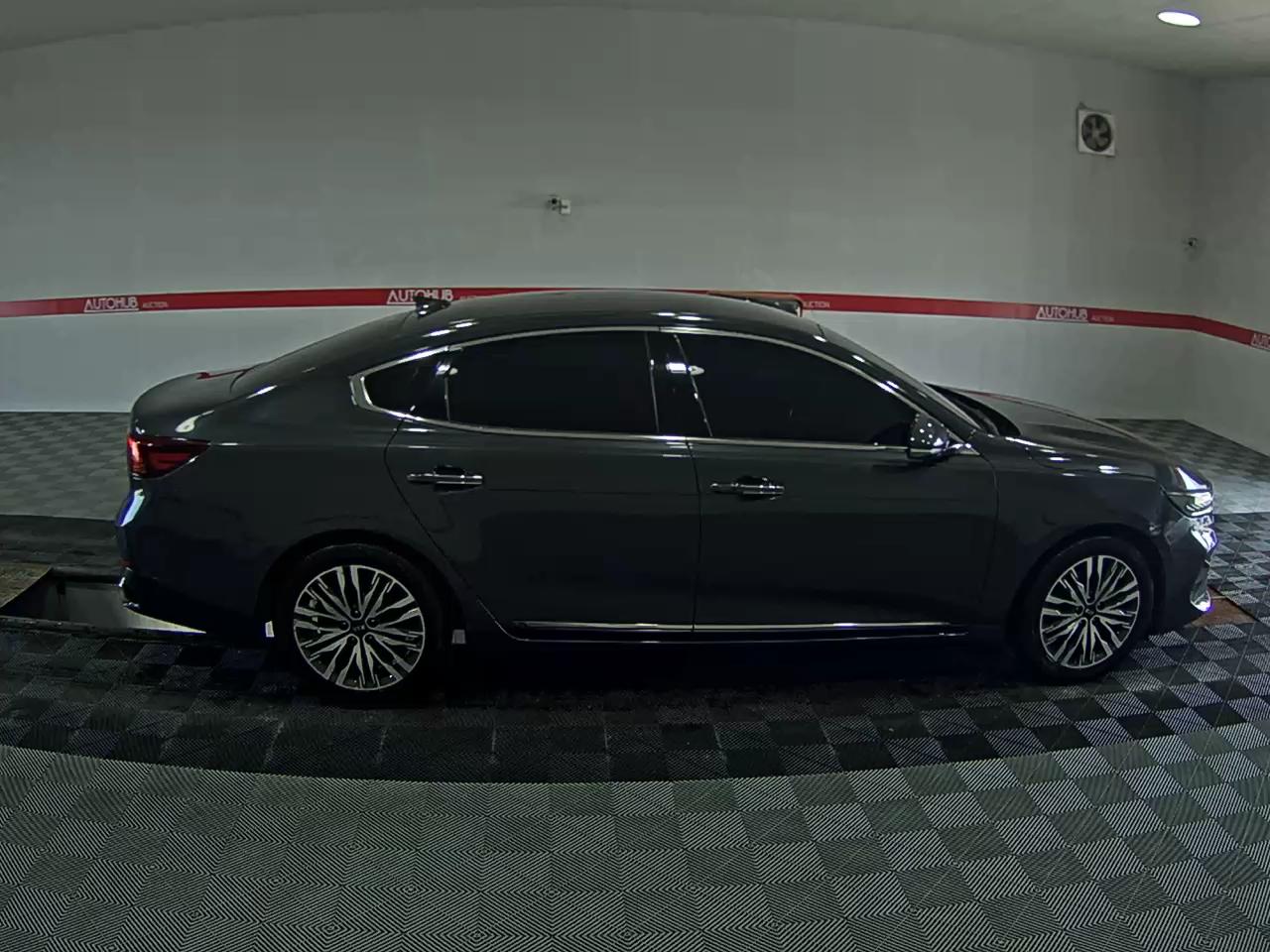 2020 - kia k7