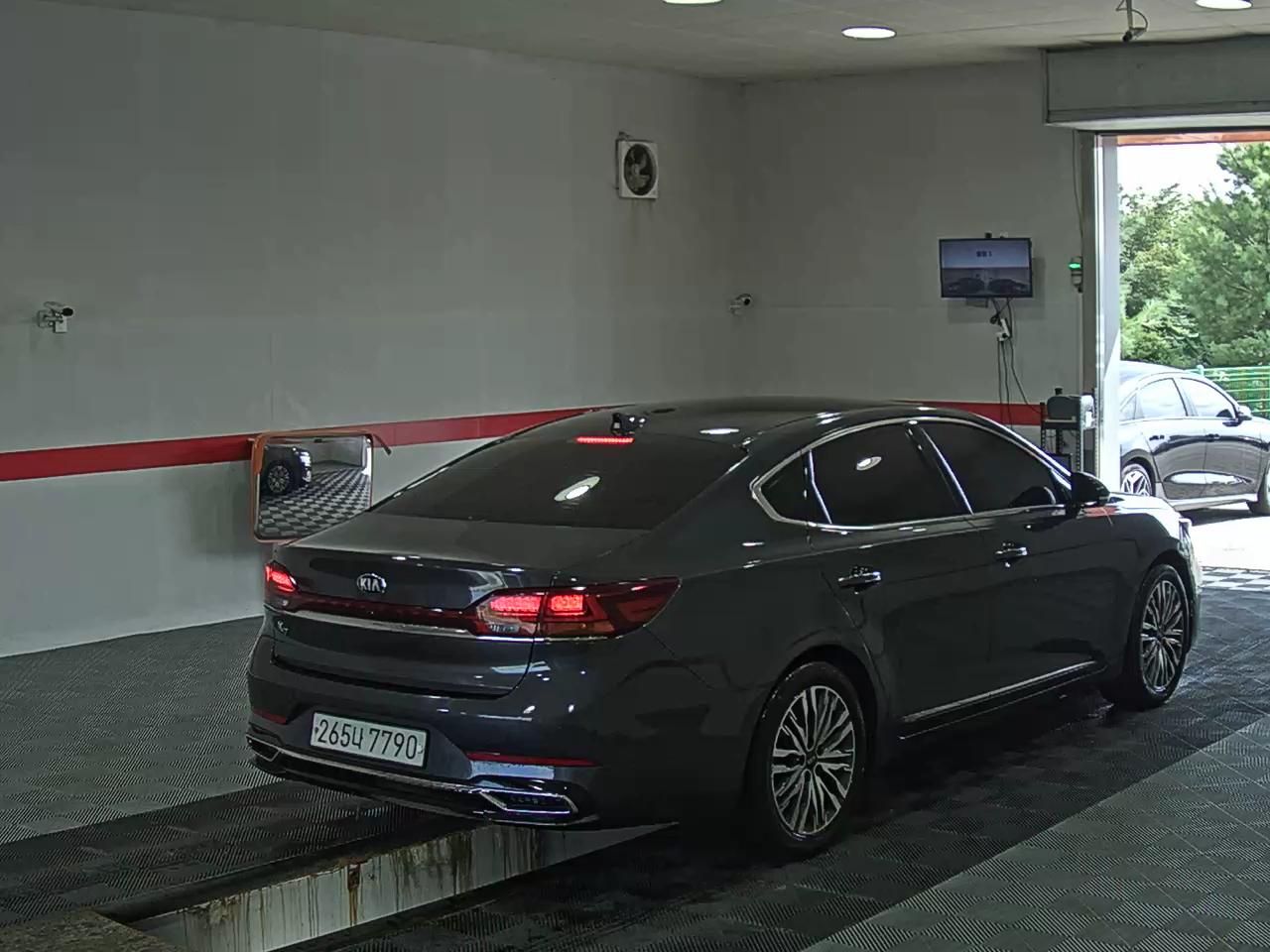 2020 - kia k7