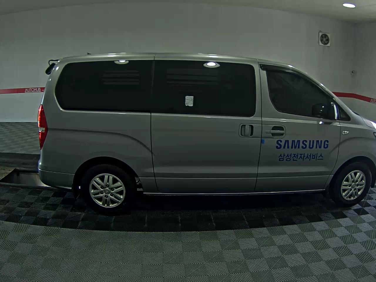 هيونداي الجديد جراند ستاركس 3 Seater ديزل فان سمارت 2021 VAN SMART
