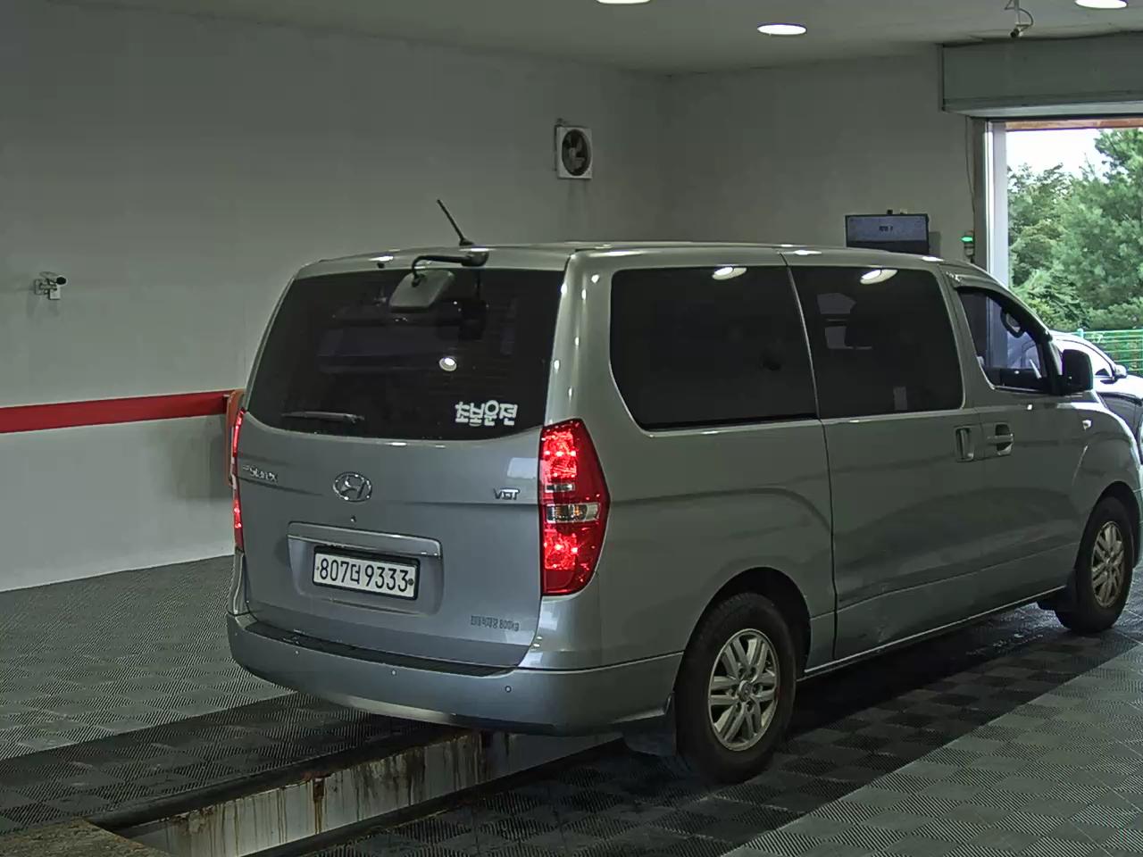 هيونداي جراند ستاركس 3 Seater ديزل فان سمارت 2017 VAN SMART