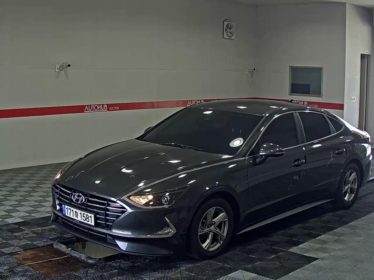 HYUNDAI SONATA (DN8) RENTAL CAR SMART