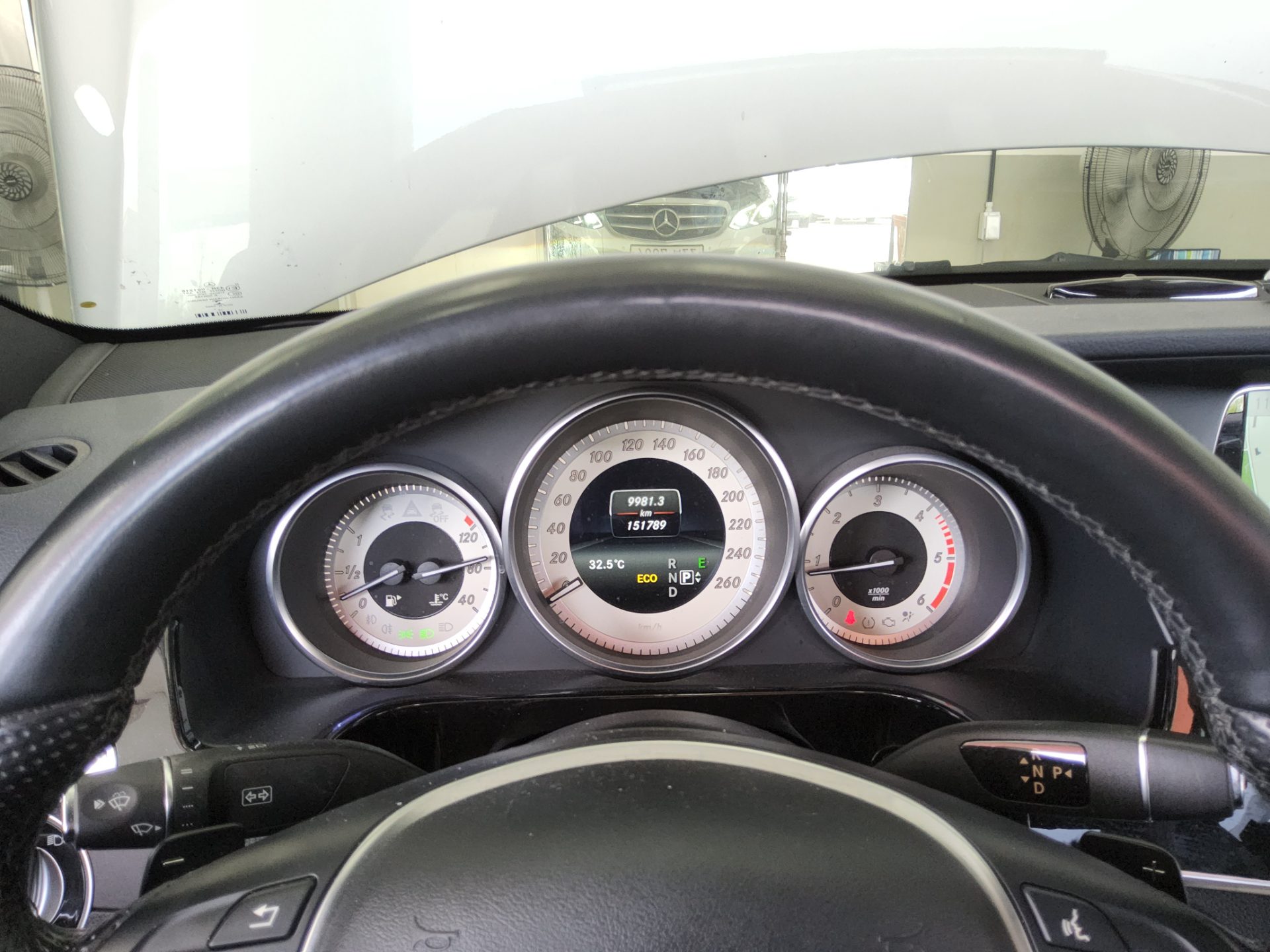 مرسيدس بنز E Class (4Th Gen) E250 Cdi فورماتيك 2014 4MATIC